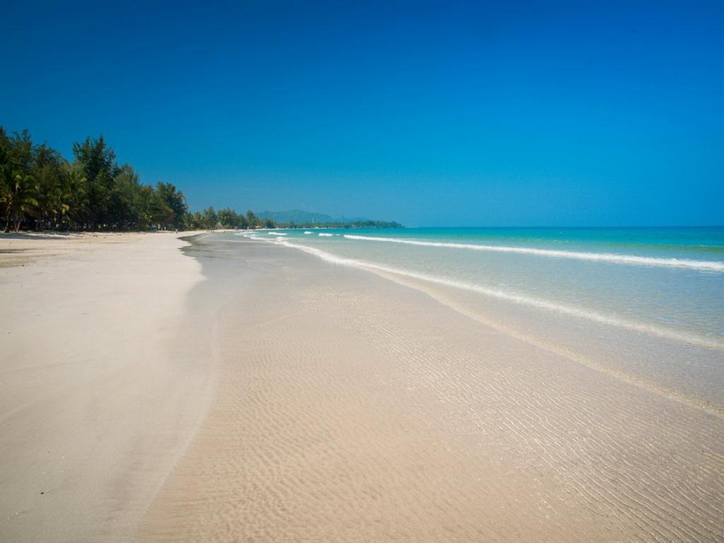 Отель Baan Chumphon Pathio Экстерьер фото